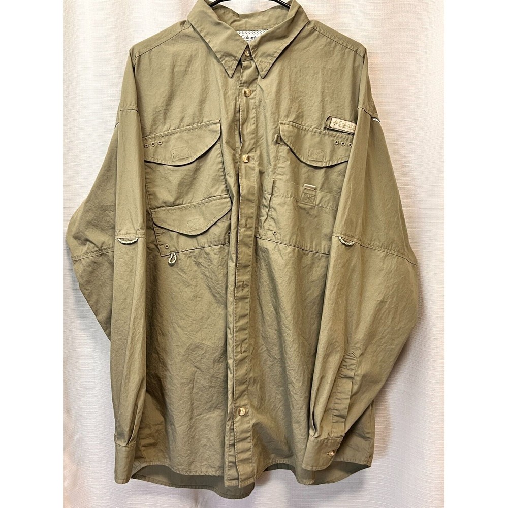COLUMBIA PFG Mens XL Fishing Shirt Khaki Vented Rod Holder Sunglass Loop Mesh